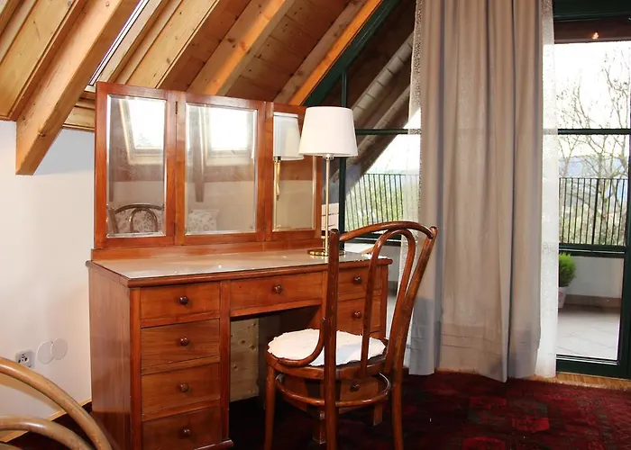 Stoffbauer Gmbh 3* Γκρατς